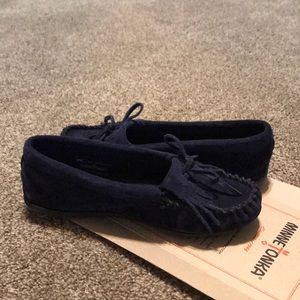 Minnetonka navy moccasins